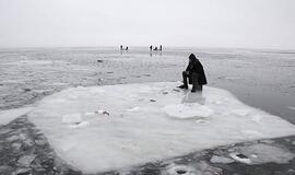 Žvejų &quot;apmokestinimas&quot; vertinamas prieštaringai