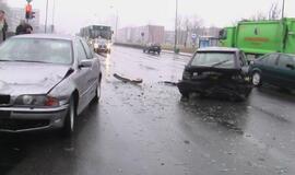 Tarp cerkvės ir bažnyčios - avarija