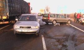 Slidžioje automagistralėje - avarijų gausa