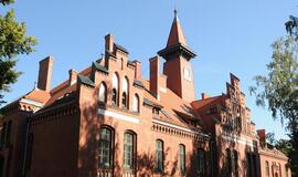 Klaipėdos universitetas skelbia dainos konkursą