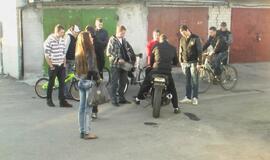 Krito motociklai, sužeistas žmogus