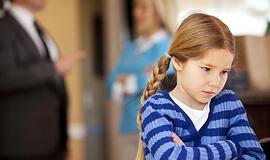 Sarkazmas - tėvų nebrandumo požymis