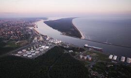 Savivaldybė - galva, uostas - piniginė