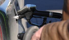 Seimūnas siūlo kuro kainas susieti su premjero ir energetikos ministro atlyginimais