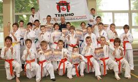 Medalius parsivežė pusė delegacijos