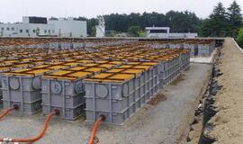 Padidėjus radiacijai sustabdyti vandens valymo darbai Fukušimos atominėje elektrinėje