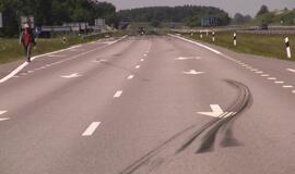 Automagistralėje vertėsi vilkikas