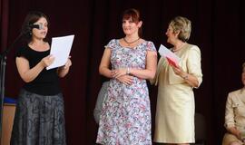 Kolegijoje įteikti diplomai ir premija