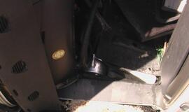 Automagistralėje vertėsi vilkikas