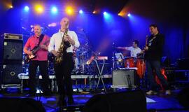 Džiazas užliejo Teatro aikštę