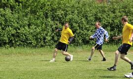 Futbolo varžybose - žmonės su negalia