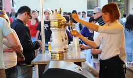 Džiazas užliejo Teatro aikštę