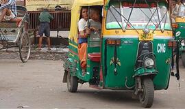 Indijos rikšose diegiama GPS sistema