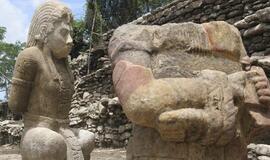 Meksikoje rastos daugiau kaip tūkstančio metų senumo majų karių skulptūros