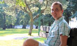 Pagalba kitiems užaugina stiprybės šarvus