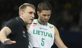 Aukštaūgiai sveiksta, bet koją susižeidė Mantas Kalnietis