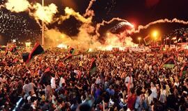 Libijos sukilėliai skelbia Muamaro el Kadafio eros pabaigą