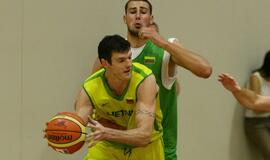 Lietuvos rinktinė "šlifuoja" greitas atakas