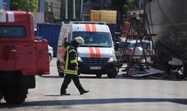 Užsidegė nedidelis remontuojamas laivas