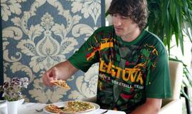 Prieš Europos čempionatą krepšininkai pamiršta cepelinus