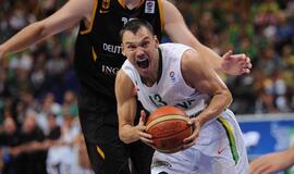 Lietuviai ir serbai - "Eurobasket 2011" ketvirtfinalyje