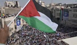 Palestiniečiai surengė demonstraciją, remiančią prašymą pripažinti šalies nepriklausomybę