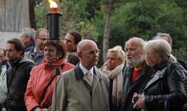 Juodkrantėje liepsnojo ugnies skulptūros