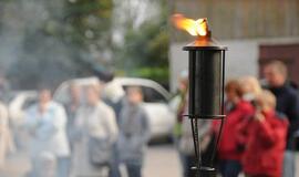 Juodkrantėje liepsnojo ugnies skulptūros