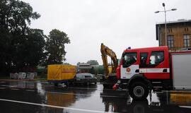 Prie geležinkelio stoties rasta bomba