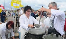 Šilutėje - žuvienės virimo čempionatas