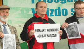 Prie ambasados - piketas prieš Aleksandro Lukašenkos konkurento kankinimą