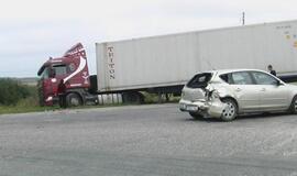 Vilkiko vairuotojas po avarijos gerokai "įpūtė"