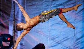 Budapešte vyko šokio aplink strypą pasaulio čempionatas