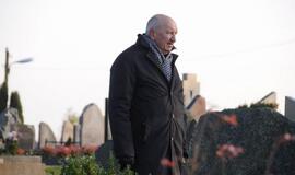 Bronislovas Lubys palaidotas Plungės kapinėse
