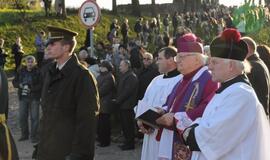 Bronislovas Lubys palaidotas Plungės kapinėse