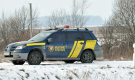 Siūlo įvertinti tarnybinių automobilių nežymėjimo efektyvumą