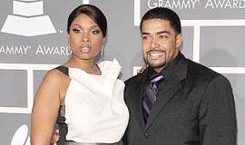 Už savo išsaugotą gyvybę Jennifer Hudson dėkoja sužadėtiniui