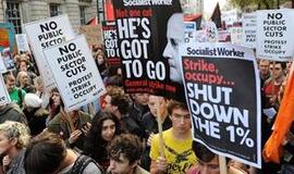 Anglijoje studentai verčiami parsiduoti