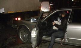 Vilkikas taranavo "Jaguar"