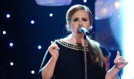Adele pranešė, jog galės pasirodyti "Grammy“ apdovanojimų ceremonijoje