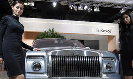 Pernai "Rolls-Royce" pardavė rekordinį automobilių skaičių