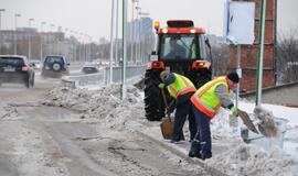 Žiema į darbą pašaukė kelių valytojus
