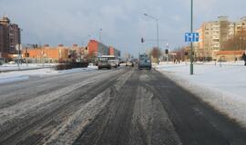 Žiema į darbą pašaukė kelių valytojus