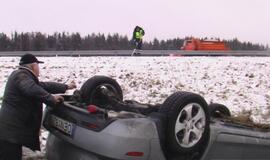 Avarija apsnigtoje automagistralėje