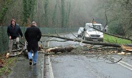 Smarki audra talžė Didžiąją Britaniją