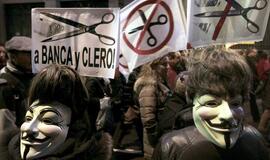 Tūkstančiai žmonių Barselonoje protestavo prieš taupymo priemones