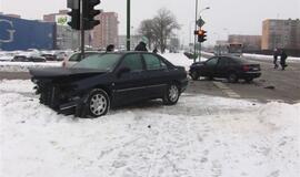 Per susidūrimą išsiskleidė 4 oro pagalvės