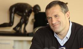 Virgilijui Aleknai įteiktas Sporto garbės komandoro ženklas