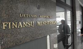 Finansų ministerija siūlo atlaisvinti suvaržymus savivaldai skolintis