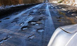 "Gazeta Wyborcza": Lenkijos mirties keliai